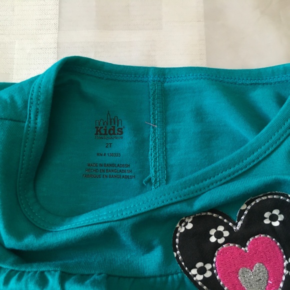 Headquarters baby girl 2 piece set size 2T. - Picture 8 of 10